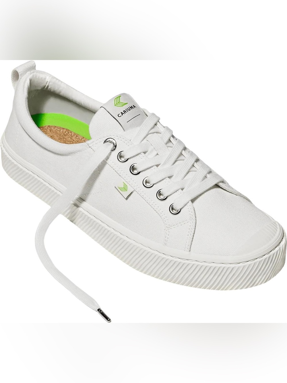 CARIUMA Size 7.5 OCA Low Canvas Sneaker - Women's